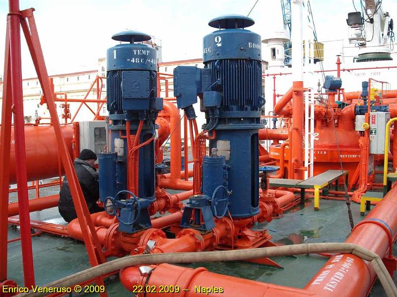 29 - Pompe booster - Booster pump.JPG